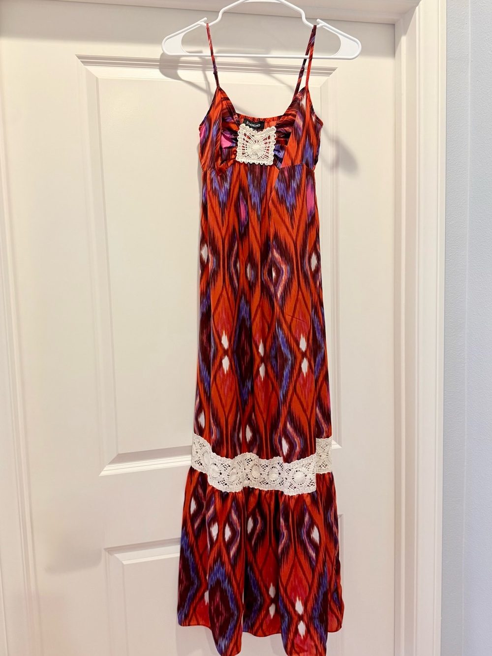 bebe XXS Boho Maxi Dress Crochet Lace Multicolor Ikat Y2K